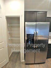 1329 NE 72nd Way in Vancouver, WA - Foto de edificio - Building Photo