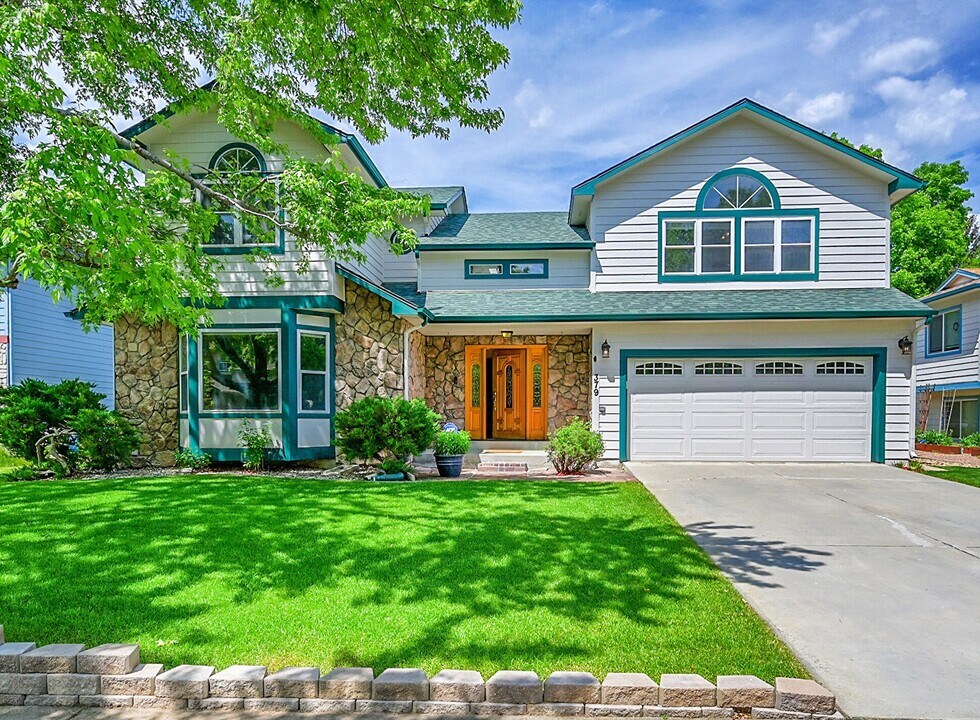 379 Lincoln Ct in Louisville, CO - Building Photo