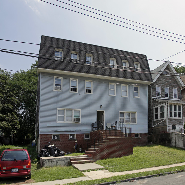 73 Bodine St in Staten Island, NY - Building Photo