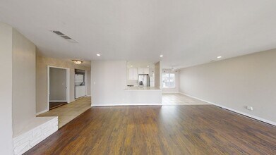 5137 Tipton St in San Diego, CA - Building Photo - Building Photo