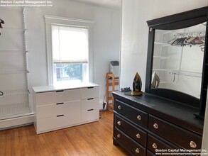 40 Bellvale St, Unit 1 in Malden, MA - Building Photo - Building Photo