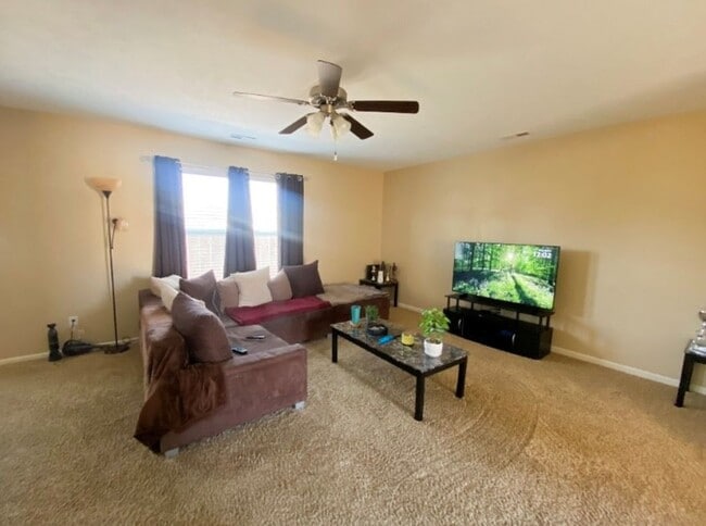 2607 Blueline Cir in Manhattan, KS - Building Photo - Building Photo