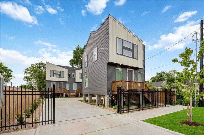 1907 Hailey St in Houston, TX - Building Photo - Building Photo