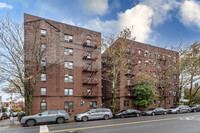 5715 15th Ave in Brooklyn, NY - Foto de edificio - Building Photo