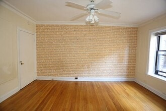 1023 N Dearborn St, Unit 4C in Chicago, IL - Foto de edificio - Building Photo