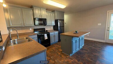 176 Fields Pond Dr in Madison, AL - Building Photo - Building Photo