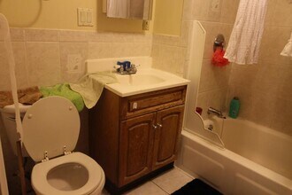 86 Hammond St in Boston, MA - Foto de edificio - Building Photo