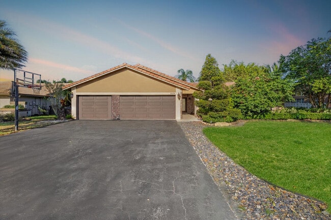 property at 5434 NW 87th Terrace