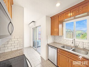 1434 Hilltop Dr in Chula Vista, CA - Building Photo - Building Photo