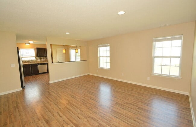 4062 Magnolia Dr in Franklin, IN - Building Photo - Building Photo