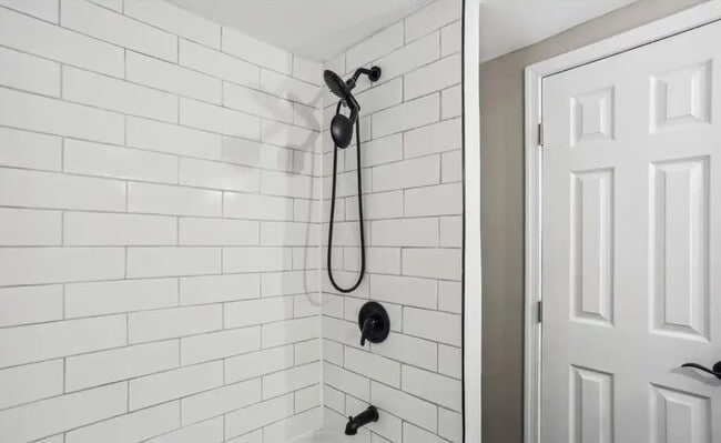 7502 Alfred Dr, Unit Downstairs in Silver Spring, MD - Building Photo - Building Photo