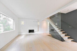 180 Belsize Dr in Toronto, ON - Building Photo - Building Photo
