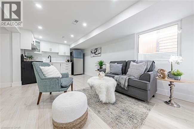 property at 22 William Johnson St
