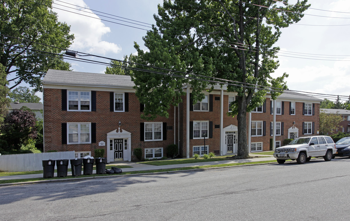 170-172 Ravenhurst Ave in Staten Island, NY - Building Photo