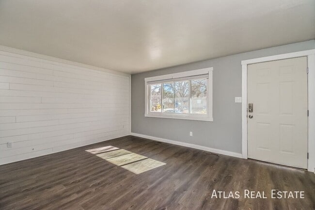 4644 Scenic Cir in Colorado Springs, CO - Building Photo - Building Photo