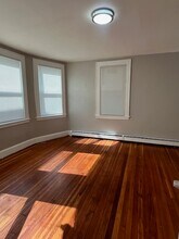 11 5th St in Ansonia, CT - Building Photo - Building Photo