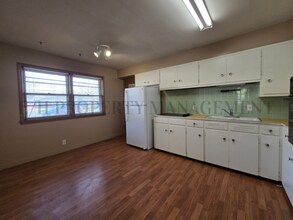 1802 S Chautauqua Ave in Wichita, KS - Building Photo - Building Photo