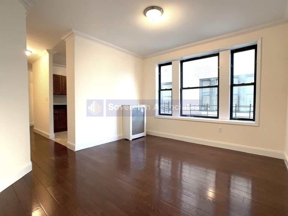 460 W 149th St in New York, NY - Building Photo