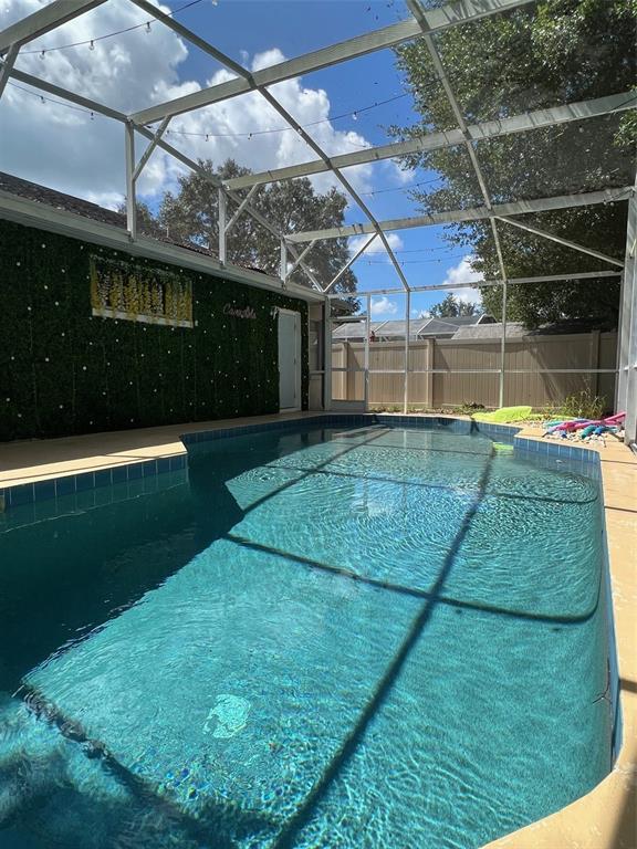 property at 2962 Viscount Cir