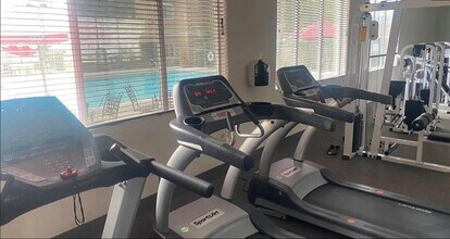 24909 Madison Ave in Murrieta, CA - Building Photo - Building Photo