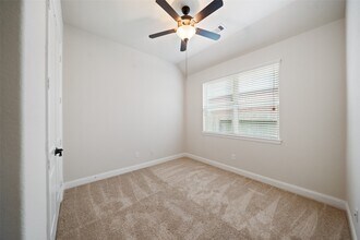 27330 Aspen Falls Ln in Fulshear, TX - Building Photo - Building Photo