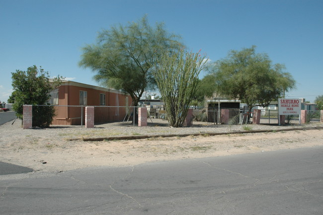 Sahuaro Mobile Home Park in Tucson, AZ - Building Photo - Building Photo