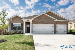 23354 Worcester Ln in Athens, AL - Building Photo