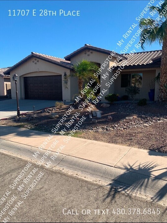 11707 E 28th Pl in Yuma, AZ - Building Photo