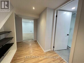 187 Nash Rd N in Hamilton, ON - Building Photo - Building Photo