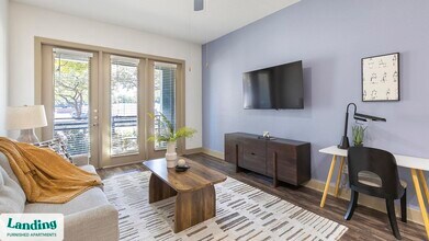 5005 Galleria Dr in Farmers Branch, TX - Building Photo - Building Photo