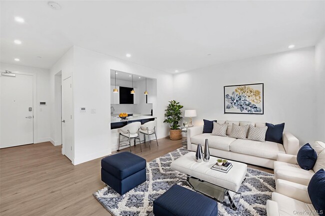 property at 625 N MacQuesten Pkwy