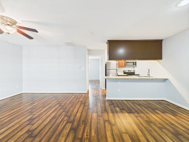 property at 5333 Richmond Ave.