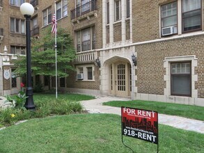 Sheridan Court in Fort Wayne, IN - Foto de edificio - Building Photo
