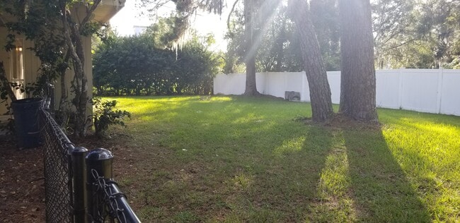 302 Longwood Dr in Brooksville, FL - Building Photo - Building Photo