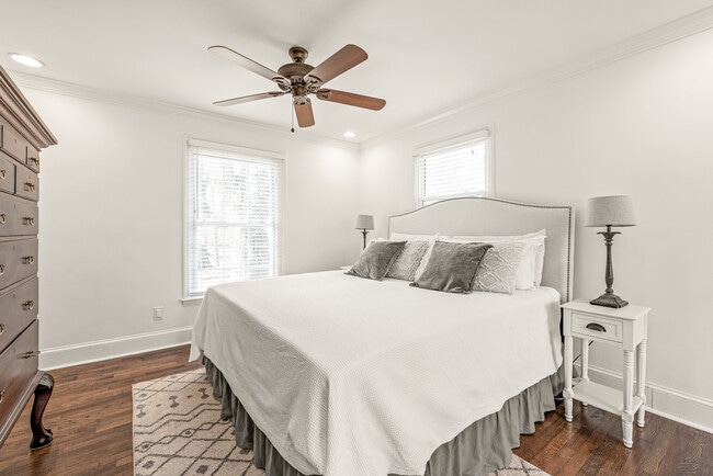 5015 Baylor Dr in Charlotte, NC - Building Photo - Building Photo