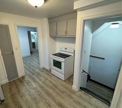 1006 N 1st Ave in Wausau, WI - Foto de edificio - Building Photo