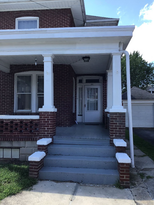 69 Garber St in Chambersburg, PA - Building Photo