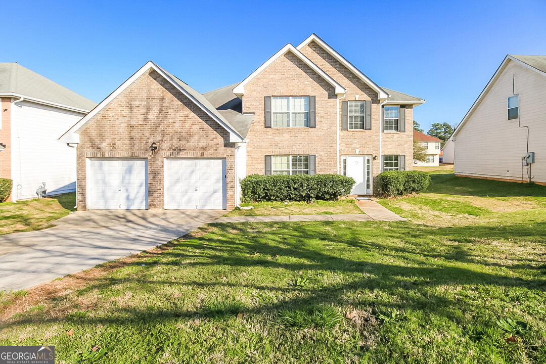 9492 Creekside Rd in Jonesboro, GA - Building Photo