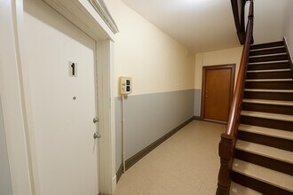 95 W 17th St in Bayonne, NJ - Building Photo - Building Photo