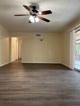 10422 Winding Trail Rd in La Porte, TX - Building Photo - Building Photo