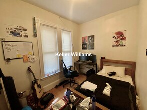53 Hillside St, Unit 2 in Boston, MA - Building Photo - Building Photo