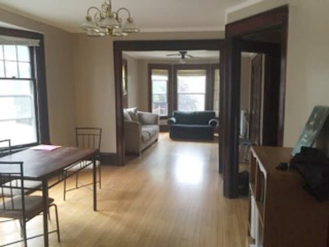 property at 2958 N Prospect Ave