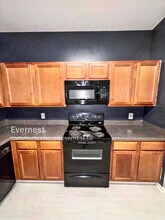 7316 Bridlewood Ct in Jonesboro, GA - Building Photo - Building Photo