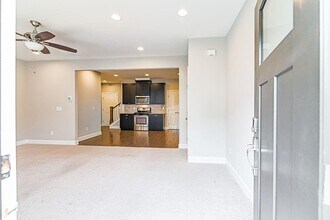 1963 Summit Trace Cir NW in Atlanta, GA - Building Photo - Building Photo