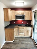 160 Whitney Blvd in Lake Lure, NC - Building Photo