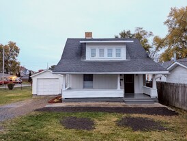 1320 20th Ave in Beaver Falls, PA - Building Photo