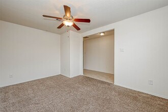 23611 Balzano Ct in Katy, TX - Foto de edificio - Building Photo