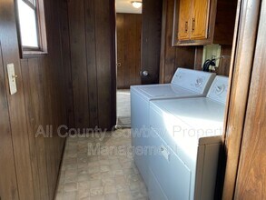 954 N McCue St in Laramie, WY - Building Photo - Building Photo