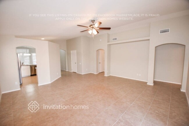 6166 W Pontiac Dr in Glendale, AZ - Building Photo - Building Photo