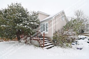1230 Notting Hill Ave in Ottawa, ON - Building Photo